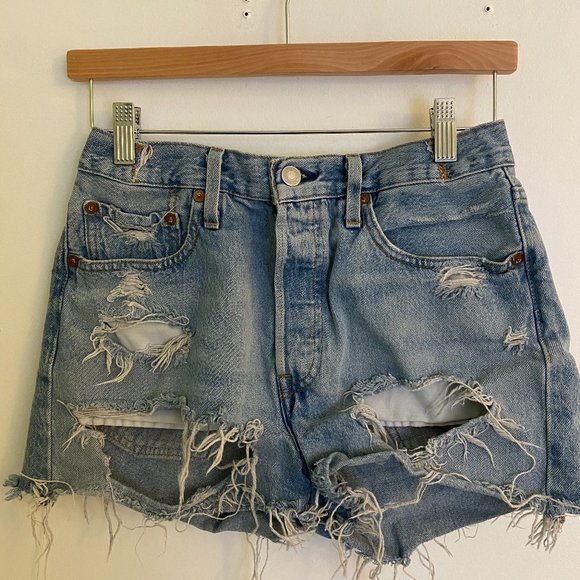 Levi’s 501 High-Rise Denim Shorts - Picture 1 of 2